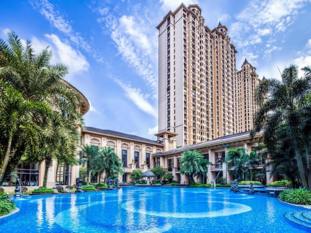 Chateau Starriver Guangzhou Peninsula Hotel Exterior photo